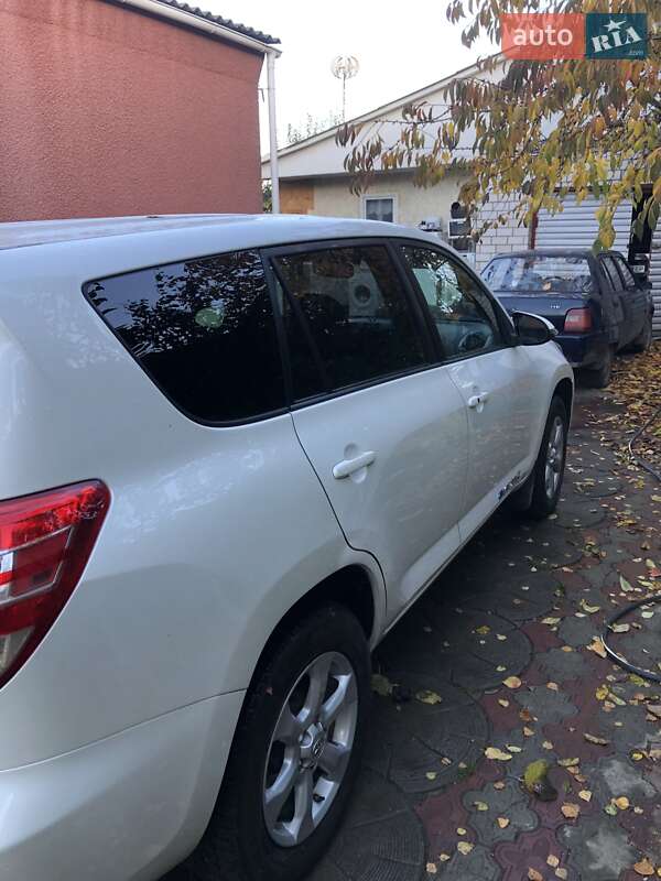 Позашляховик / Кросовер Toyota RAV4 EV 2013 в Крижополі фото 8 Позашляховик / Кросовер Toyota RAV4 EV 2013 в Крижополі