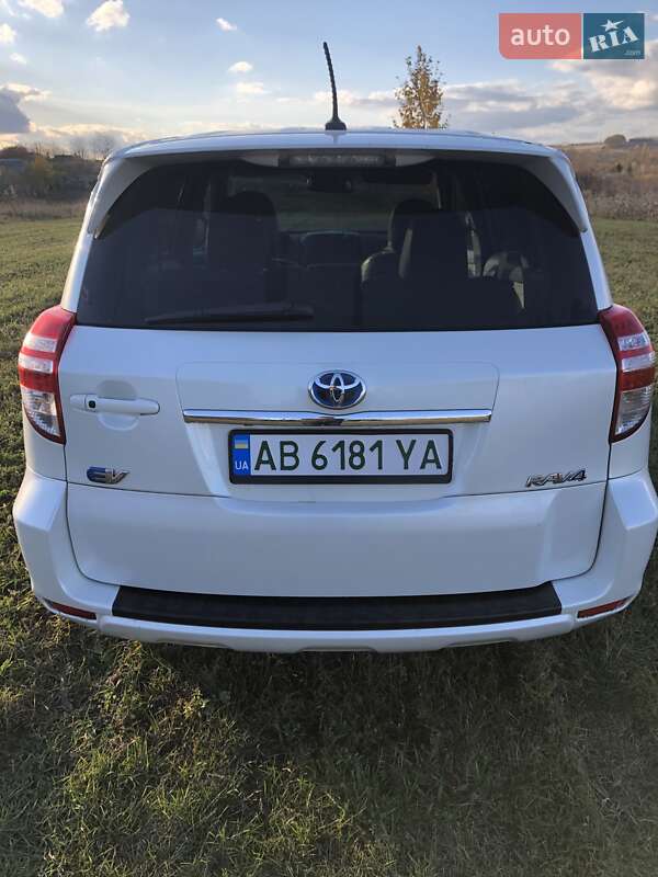 Позашляховик / Кросовер Toyota RAV4 EV 2013 в Крижополі фото 15 Позашляховик / Кросовер Toyota RAV4 EV 2013 в Крижополі