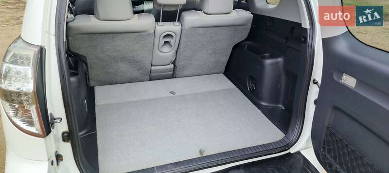 Внедорожник / Кроссовер Toyota RAV4 EV 2013 в Житомире