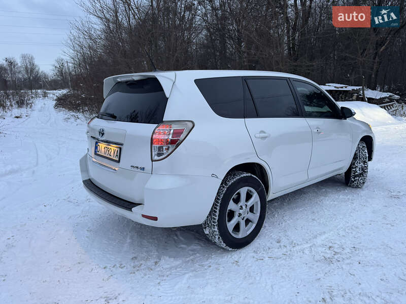 Внедорожник / Кроссовер Toyota RAV4 EV 2013 в Житомире фото 7 Внедорожник / Кроссовер Toyota RAV4 EV 2013 в Житомире