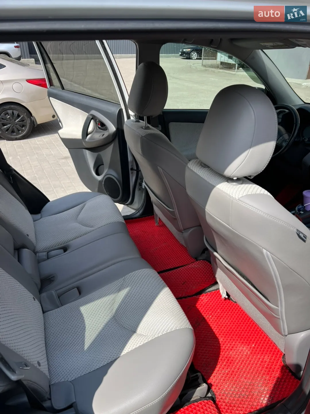 2014 Toyota RAV 4 - мініатюра 10