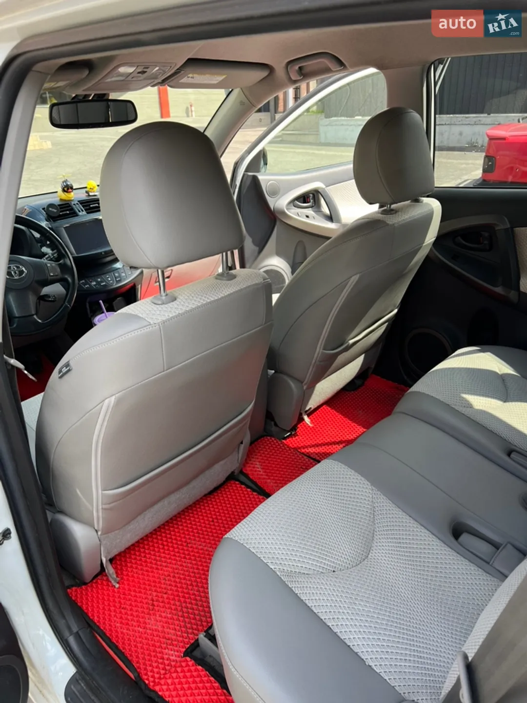 2014 Toyota RAV 4 - мініатюра 11