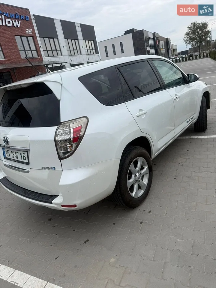 2014 Toyota RAV 4 - мініатюра 13
