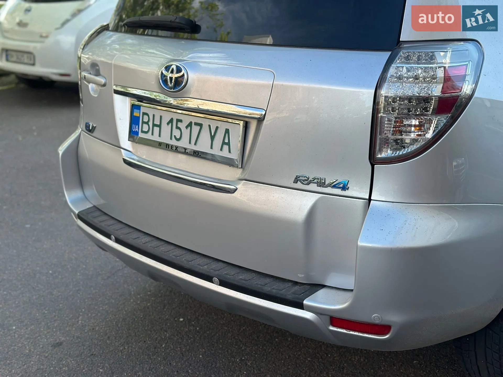 2014 Toyota RAV 4 - мініатюра 10
