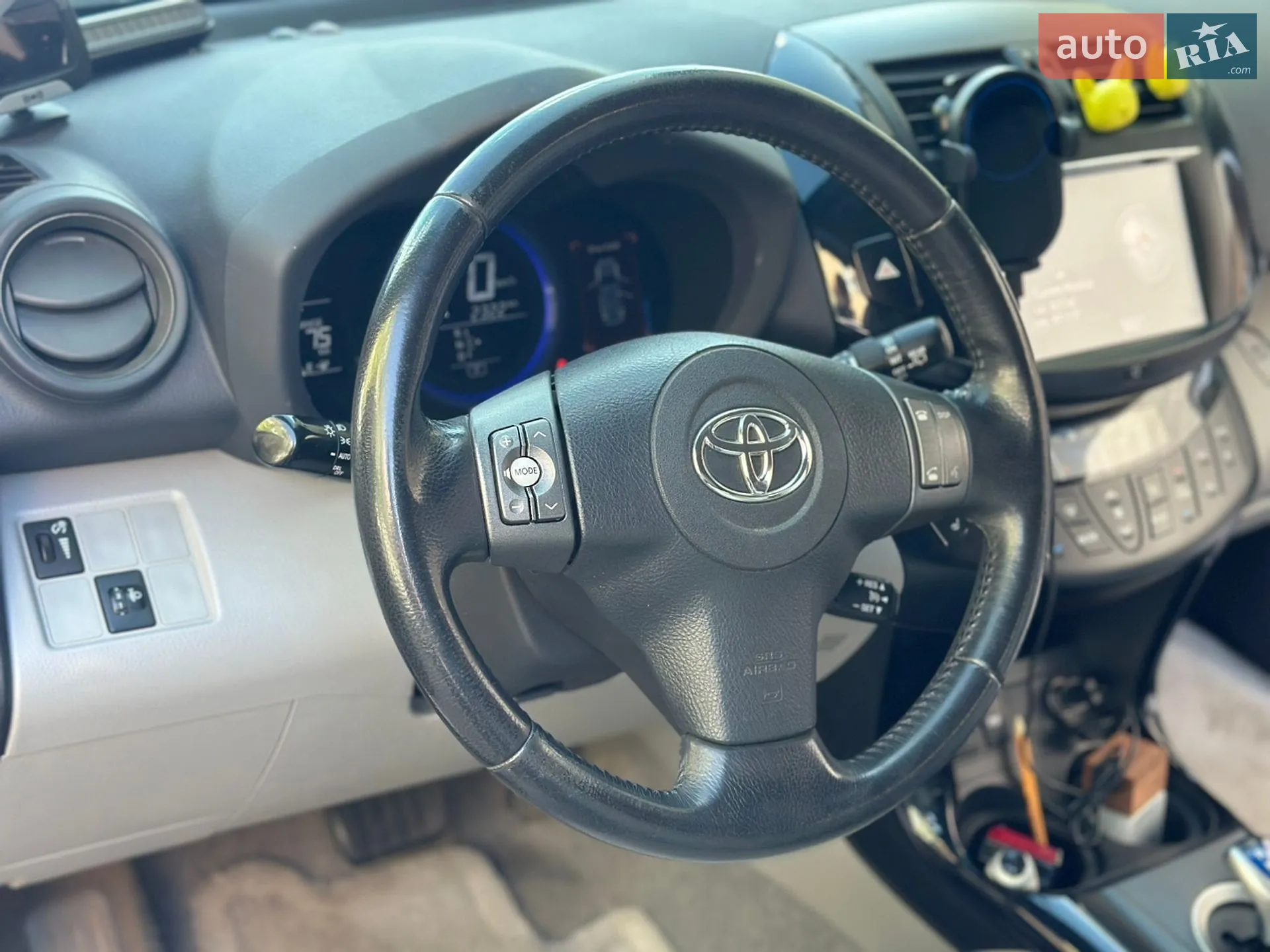 2014 Toyota RAV 4 - мініатюра 15