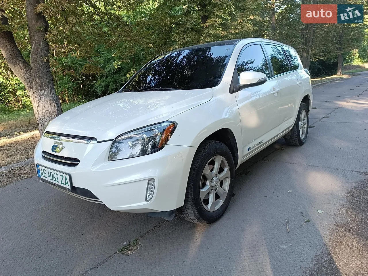 2014 Toyota RAV 4 - мініатюра 12
