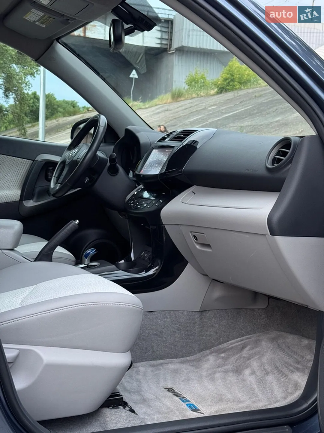 2014 Toyota RAV 4 - мініатюра 24