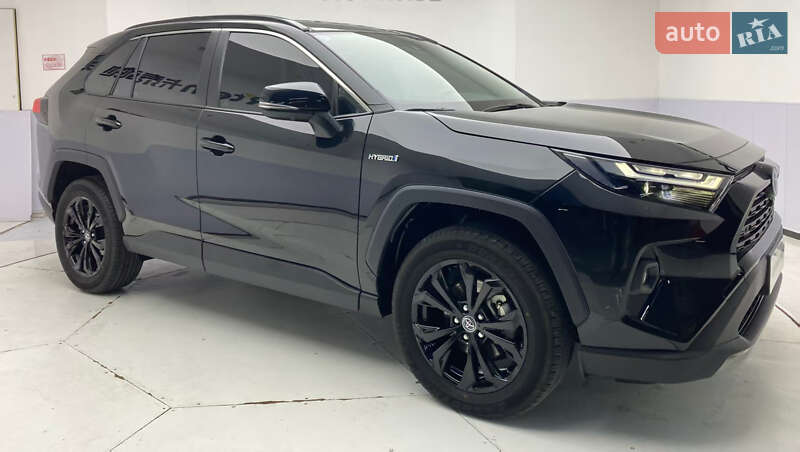 Toyota RAV4 PHEV 2024