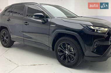 Внедорожник / Кроссовер Toyota RAV4 PHEV 2024 в 