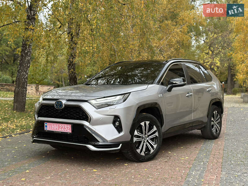 Позашляховик / Кросовер Toyota RAV4 PHEV 2023 в Києві фото 7 Позашляховик / Кросовер Toyota RAV4 PHEV 2023 в Києві