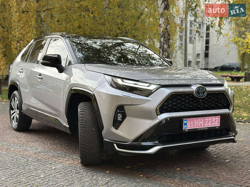 Позашляховик / Кросовер Toyota RAV4 PHEV 2023 в Києві фото 20 Позашляховик / Кросовер Toyota RAV4 PHEV 2023 в Києві