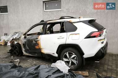 Внедорожник / Кроссовер Toyota RAV4 PHEV 2021 в Александрие