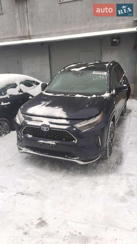 Внедорожник / Кроссовер Toyota RAV4 PHEV 2024 в Киеве фото 23 Внедорожник / Кроссовер Toyota RAV4 PHEV 2024 в Киеве
