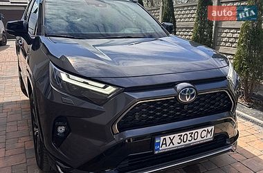 Внедорожник / Кроссовер Toyota RAV4 PHEV 2023 в Харькове