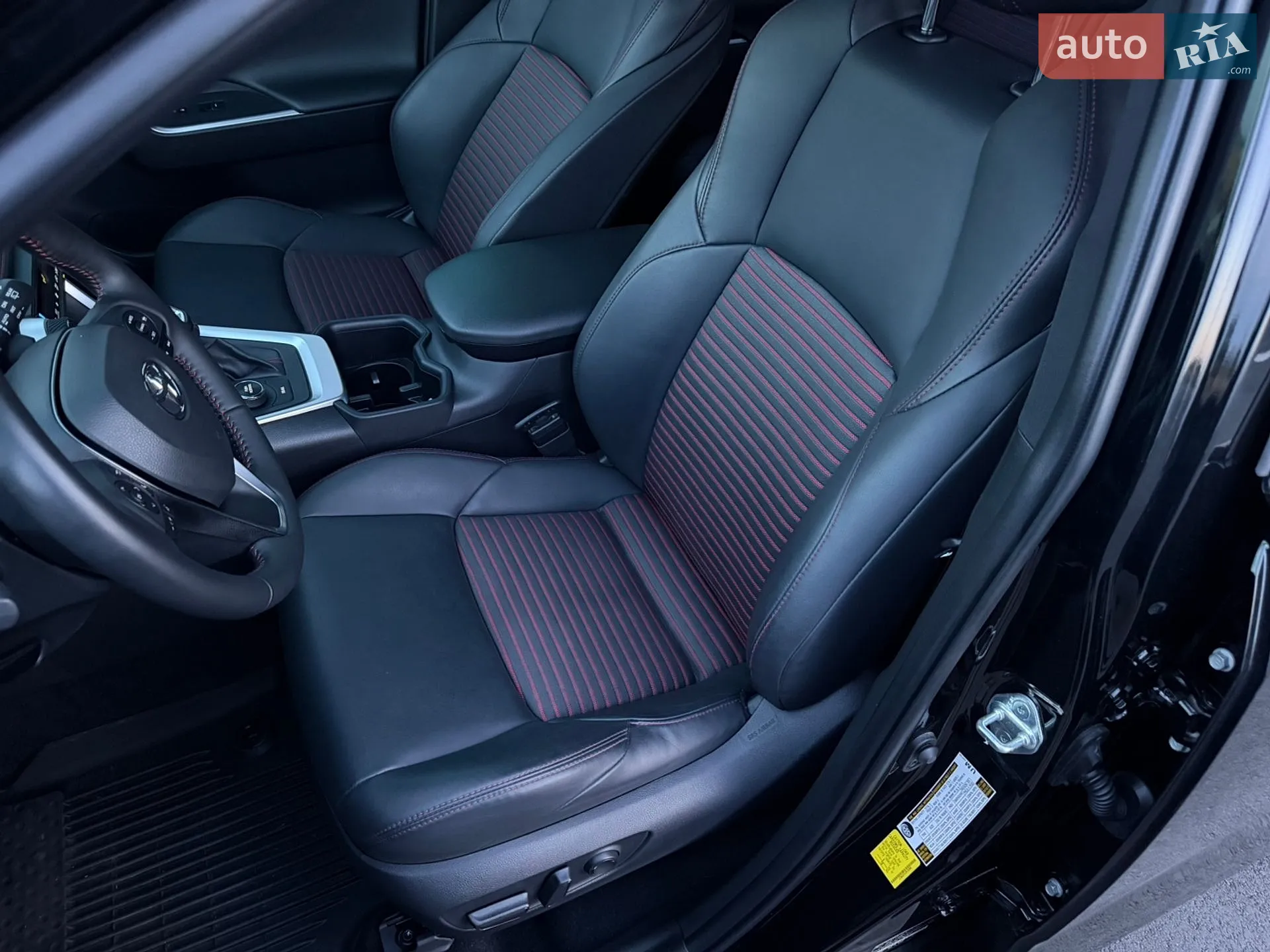 2023 Toyota RAV 4 - мініатюра 32