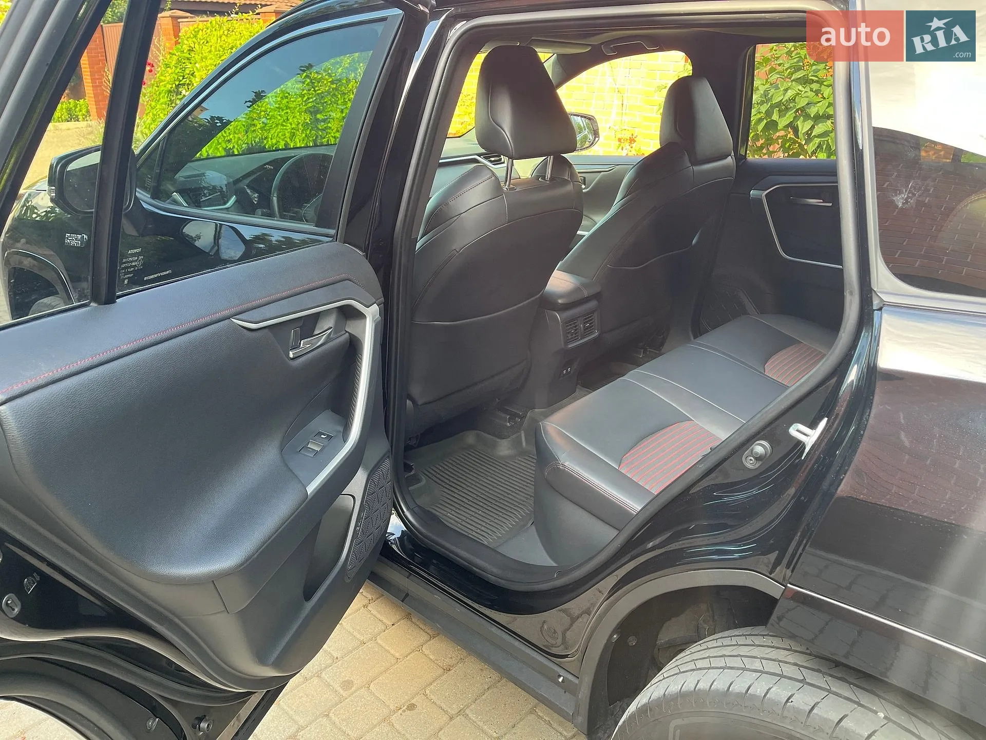 2021 Toyota RAV 4 - мініатюра 6