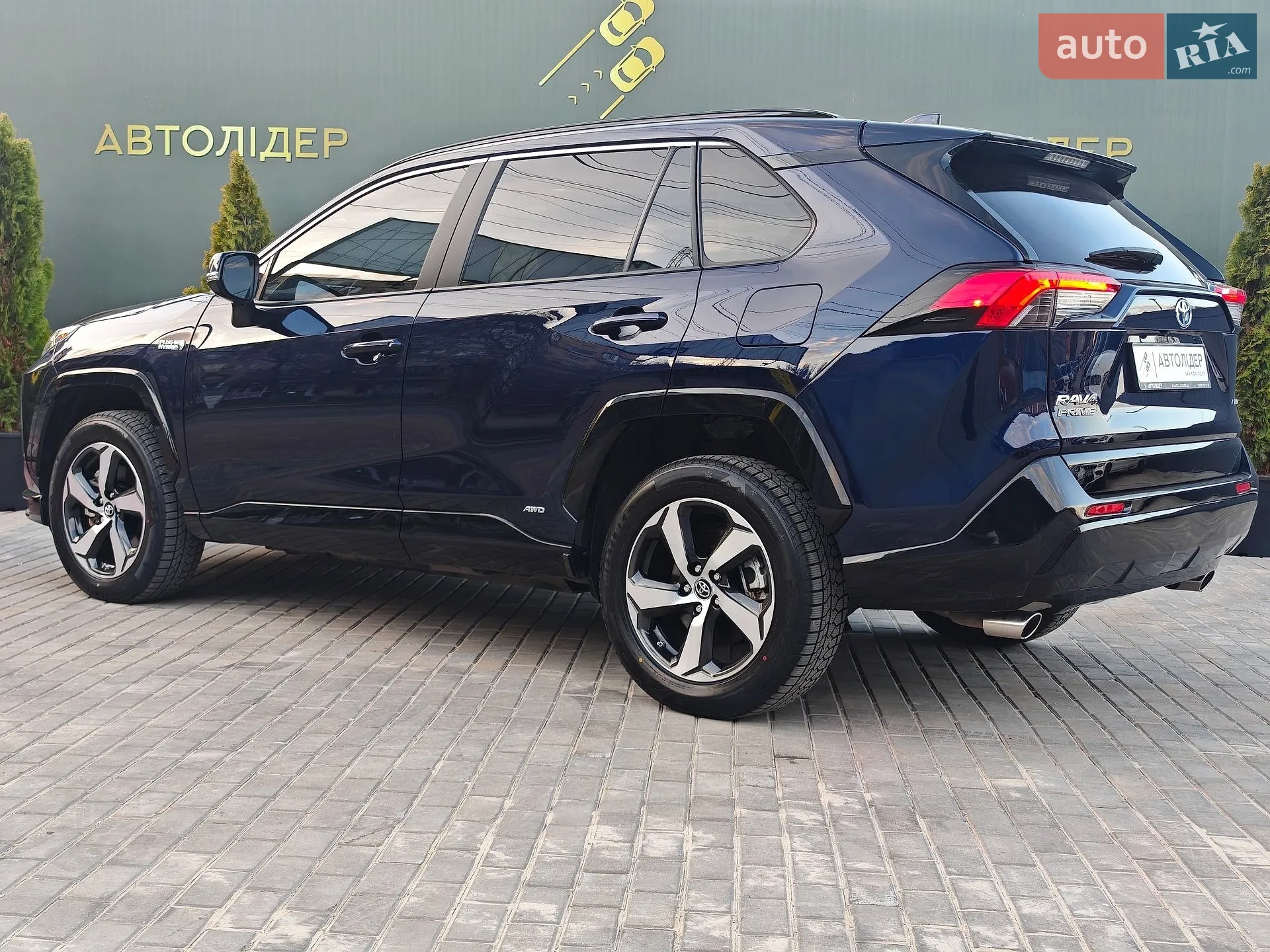 2021 Toyota RAV 4 - мініатюра 11