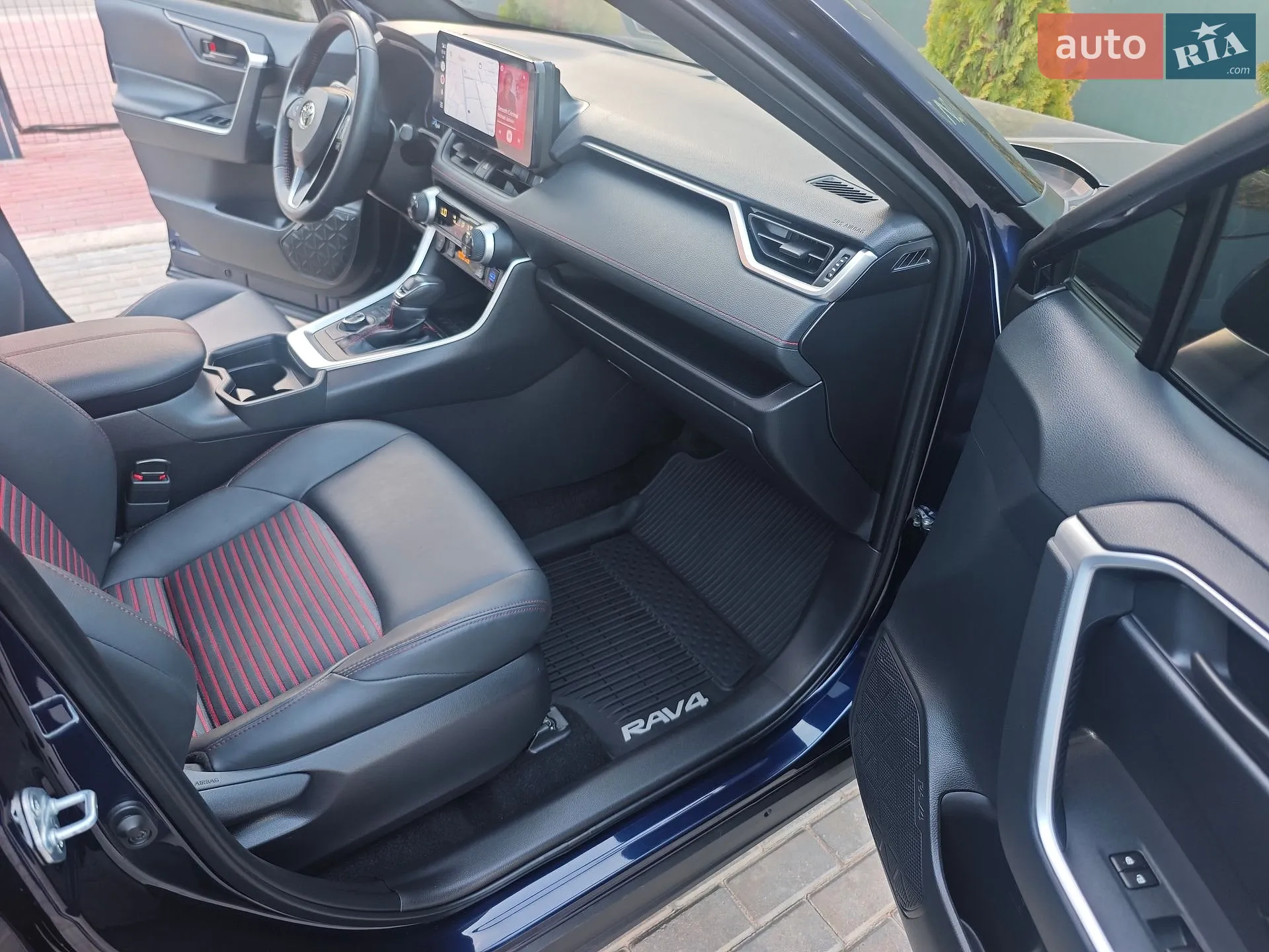 2021 Toyota RAV 4 - мініатюра 29
