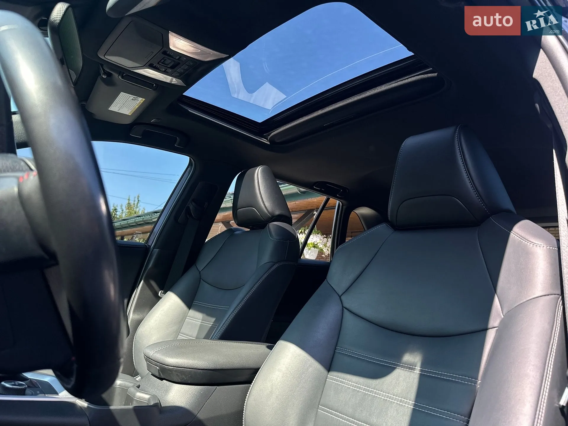 2023 Toyota RAV 4 - мініатюра 21