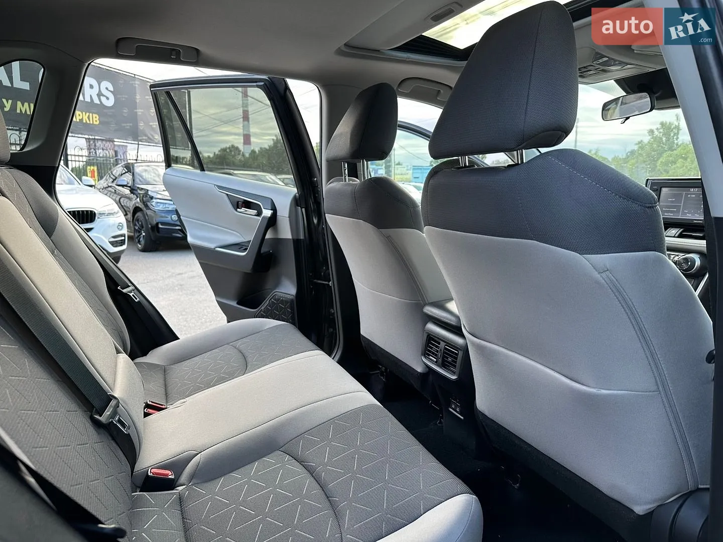 2022 Toyota RAV 4 - мініатюра 20