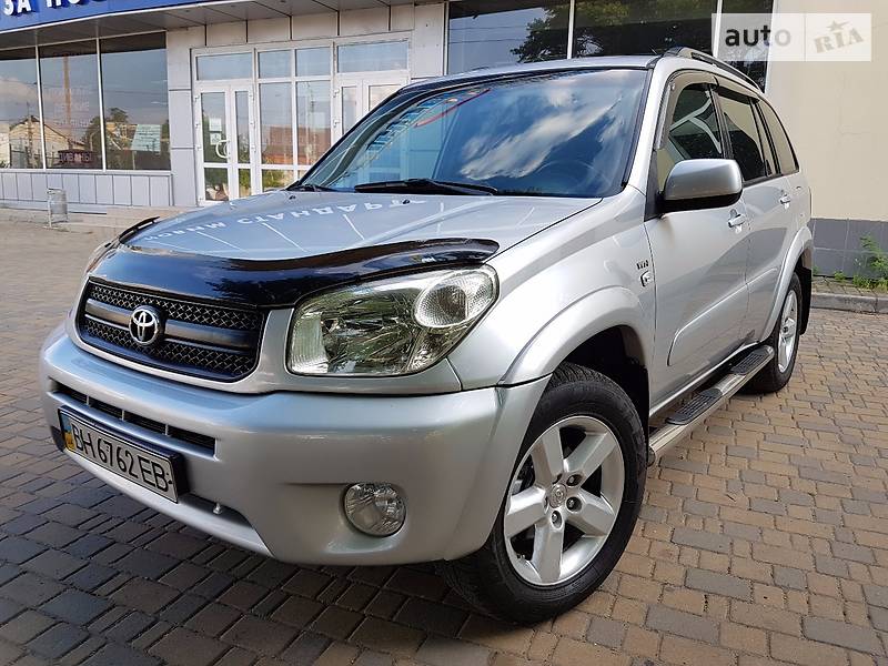 Внедорожник / Кроссовер Toyota RAV4 2004 в Одессе