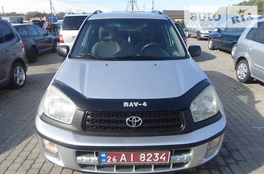 Внедорожник / Кроссовер Toyota RAV4 2002 в Черновцах