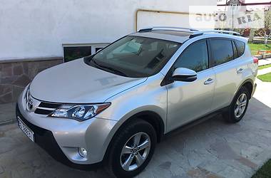 Позашляховик / Кросовер Toyota RAV4 2015 в Тернополі