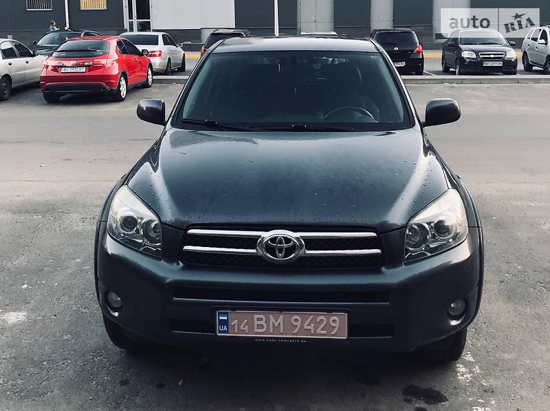 Внедорожник / Кроссовер Toyota RAV4 2008 в Львове