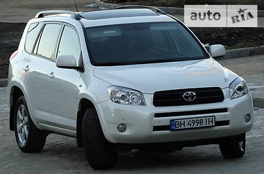 Позашляховик / Кросовер Toyota RAV4 2009 в Одесі