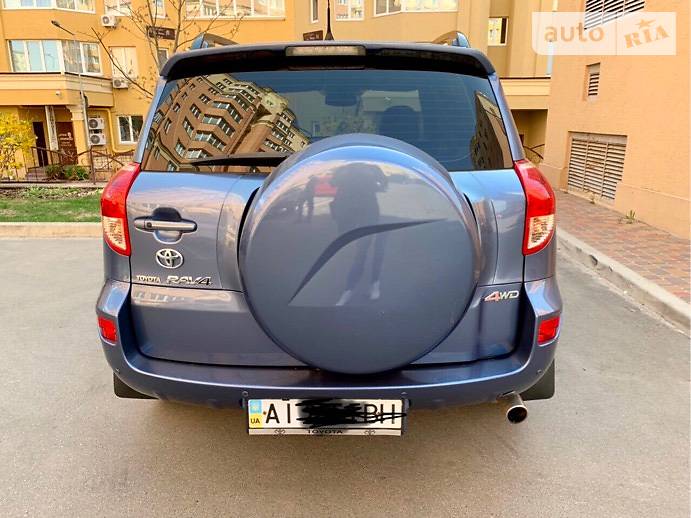 Позашляховик / Кросовер Toyota RAV4 2007 в Києві