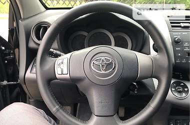 Внедорожник / Кроссовер Toyota RAV4 2007 в Харькове