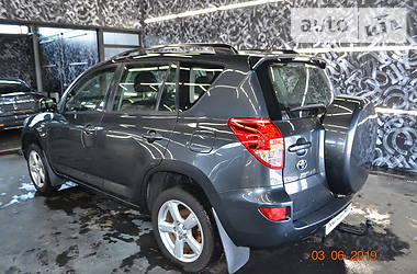 Внедорожник / Кроссовер Toyota RAV4 2007 в Львове