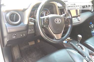 Внедорожник / Кроссовер Toyota RAV4 2013 в Дубно