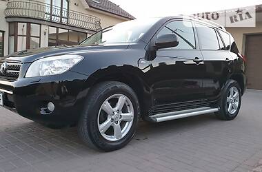 Позашляховик / Кросовер Toyota RAV4 2006 в Хмельницькому