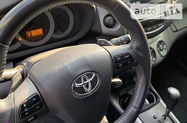 Позашляховик / Кросовер Toyota RAV4 2011 в Одесі