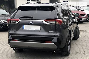 Позашляховик / Кросовер Toyota RAV4 2019 в Одесі
