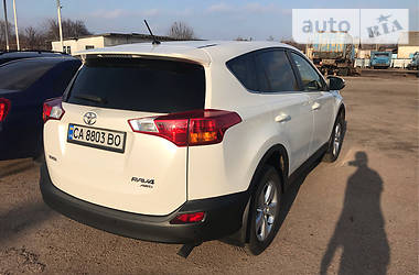 Внедорожник / Кроссовер Toyota RAV4 2013 в Черкассах