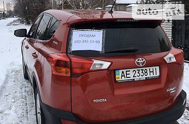 Внедорожник / Кроссовер Toyota RAV4 2013 в Днепре