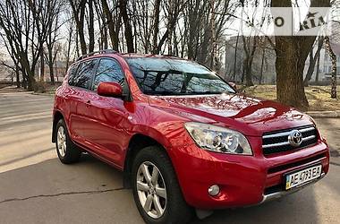 Позашляховик / Кросовер Toyota RAV4 2008 в Дніпрі