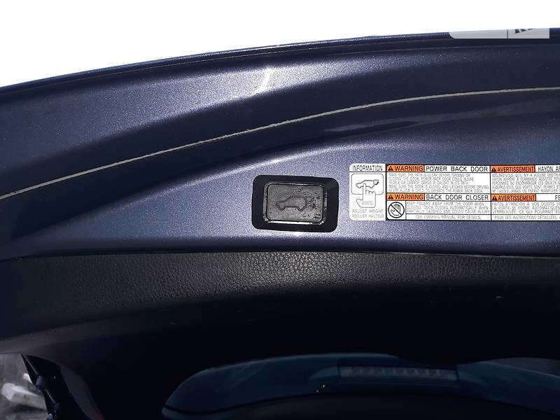 Внедорожник / Кроссовер Toyota RAV4 2014 в Звягеле