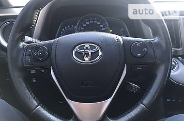 Внедорожник / Кроссовер Toyota RAV4 2013 в Славянске