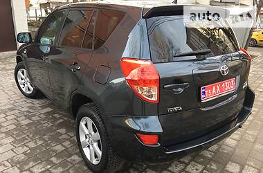 Внедорожник / Кроссовер Toyota RAV4 2008 в Тернополе