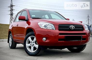 Внедорожник / Кроссовер Toyota RAV4 2007 в Днепре