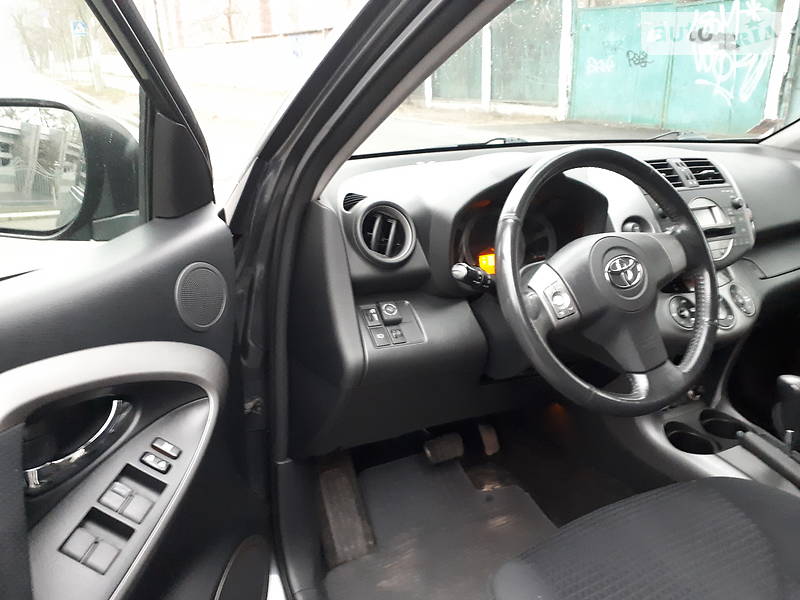 Позашляховик / Кросовер Toyota RAV4 2008 в Києві фото 12 Позашляховик / Кросовер Toyota RAV4 2008 в Києві