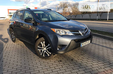 Позашляховик / Кросовер Toyota RAV4 2013 в 