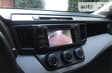 Позашляховик / Кросовер Toyota RAV4 2013 в 