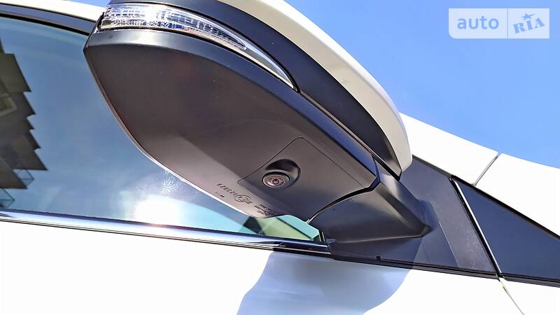 Позашляховик / Кросовер Toyota RAV4 2016 в Києві фото 37 Позашляховик / Кросовер Toyota RAV4 2016 в Києві