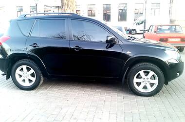 Позашляховик / Кросовер Toyota RAV4 2008 в 