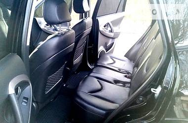 Позашляховик / Кросовер Toyota RAV4 2008 в 