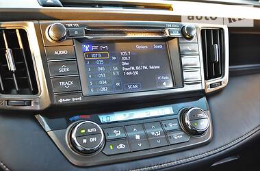 Внедорожник / Кроссовер Toyota RAV4 2013 в 